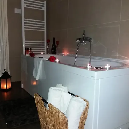 Locami Holiday&house Politi22